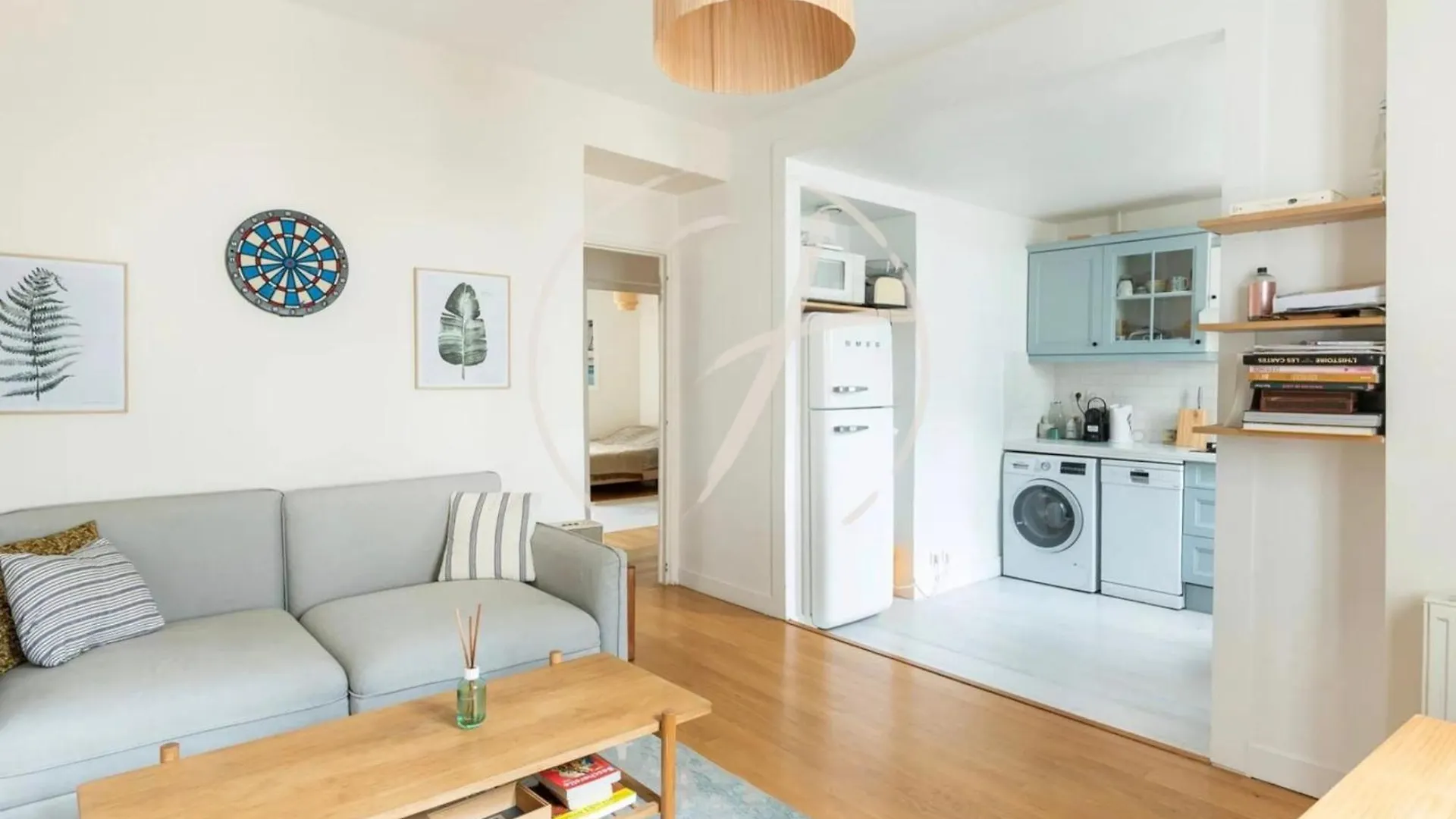 Charming Apartment Near Sacre Coeur Paris